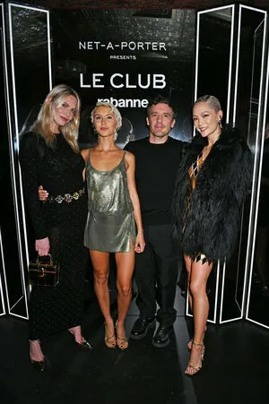 Iris Law OnlyFans Leaked Free Thumbnail Picture - #JJ95eyrGBI