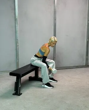 Iris Law OnlyFans Leaked Free Thumbnail Picture - #K6ORIv26hB