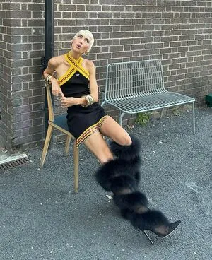 Iris Law OnlyFans Leaked Free Thumbnail Picture - #MY5skX5qv1