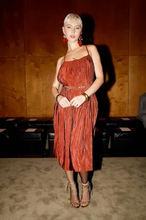 Iris Law OnlyFans Leaked Free Thumbnail Picture - #NLrcIFE4k2