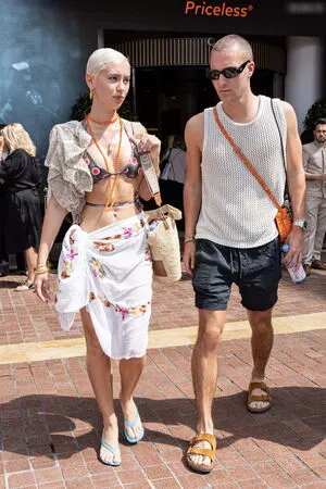 Iris Law OnlyFans Leaked Free Thumbnail Picture - #PkKGob8qkM
