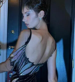 Iris Law OnlyFans Leaked Free Thumbnail Picture - #PzEUzCmtOs