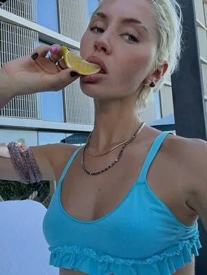 Iris Law OnlyFans Leaked Free Thumbnail Picture - #TMZClMP3Mu