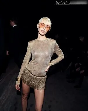 Iris Law OnlyFans Leaked Free Thumbnail Picture - #Tenc01hJoM