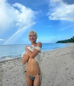 Iris Law OnlyFans Leaked Free Thumbnail Picture - #VYBfqg7a7C