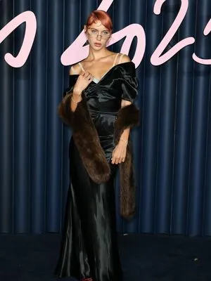 Iris Law OnlyFans Leaked Free Thumbnail Picture - #XuTg87uLSP