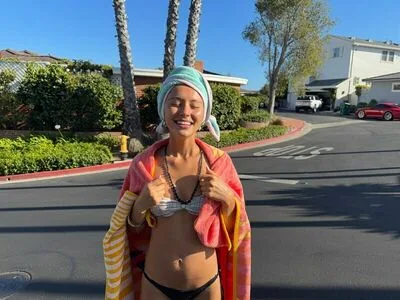Iris Law OnlyFans Leaked Free Thumbnail Picture - #fuu1EejhI3