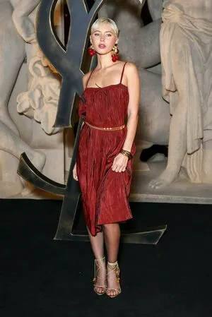 Iris Law OnlyFans Leaked Free Thumbnail Picture - #klXZPxwrAq