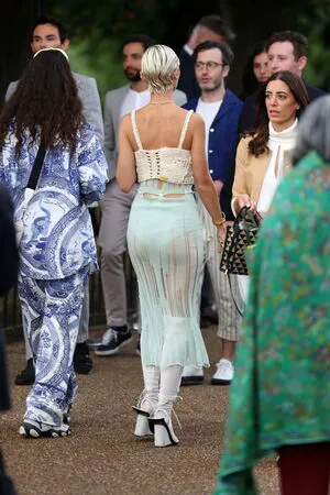 Iris Law OnlyFans Leaked Free Thumbnail Picture - #l3yY9KOMoB