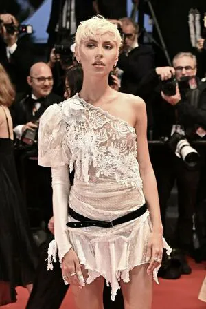 Iris Law OnlyFans Leaked Free Thumbnail Picture - #oMHhuyYQSf