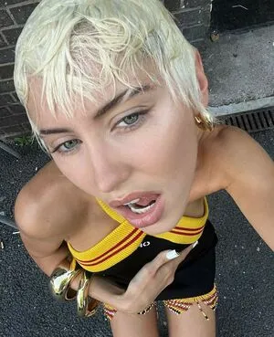 Iris Law OnlyFans Leaked Free Thumbnail Picture - #pCY5pFdDLy