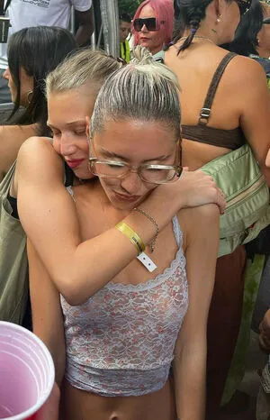Iris Law OnlyFans Leaked Free Thumbnail Picture - #qfduxHCxOZ