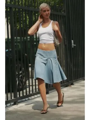 Iris Law OnlyFans Leaked Free Thumbnail Picture - #tr5lKgb219