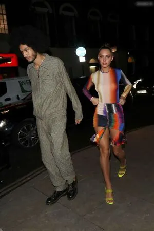 Iris Law OnlyFans Leaked Free Thumbnail Picture - #ume0CTiigM