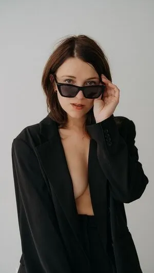 Iris Mareike Steen OnlyFans Leaked Free Thumbnail Picture - #S1y7iedtka