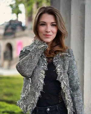 Iris Mareike Steen OnlyFans Leaked Free Thumbnail Picture - #V0fmEhMnh4