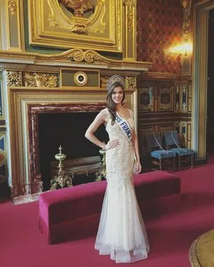 Iris Mittenaere OnlyFans Leaked Free Thumbnail Picture - #4FylRcN6GC