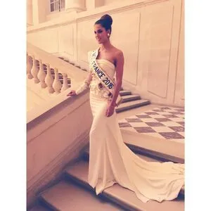 Iris Mittenaere OnlyFans Leaked Free Thumbnail Picture - #BpV2qmKko8