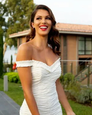 Iris Mittenaere OnlyFans Leaked Free Thumbnail Picture - #Pre7KkyFWW