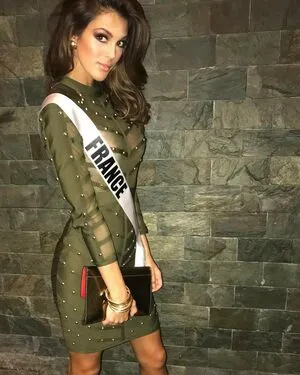 Iris Mittenaere OnlyFans Leaked Free Thumbnail Picture - #VB2IGZxZIP