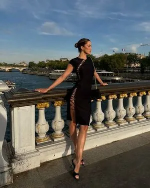Iris Mittenaere OnlyFans Leaked Free Thumbnail Picture - #uqdwss13G2