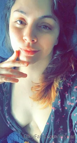 Iris Ren OnlyFans Leaked Free Thumbnail Picture - #6g3YZMmoEC