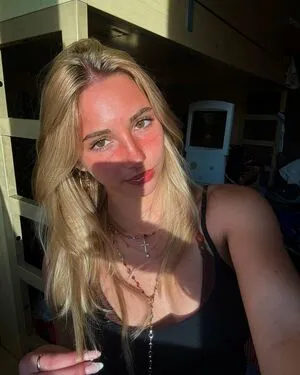 Iris Vallaranii OnlyFans Leaked Free Thumbnail Picture - #Jp9mjJ2jVR