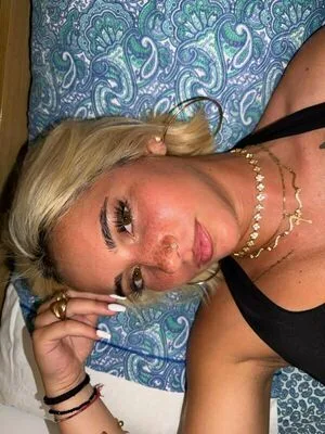 Iris Vallaranii OnlyFans Leaked Free Thumbnail Picture - #LkwlayS86R