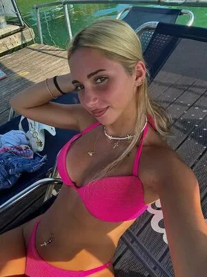 Iris Vallaranii OnlyFans Leaked Free Thumbnail Picture - #QQmvbgL29e