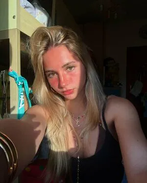 Iris Vallaranii OnlyFans Leaked Free Thumbnail Picture - #pcZIUYnPZk