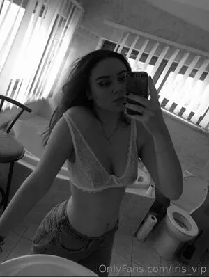 Iris Vip OnlyFans Leaked Free Thumbnail Picture - #ujKz2Til16