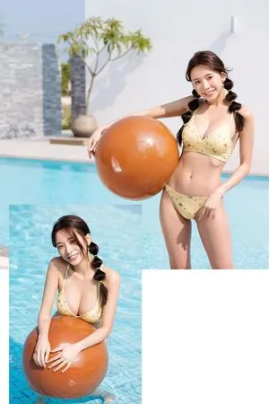 Iris Xiao OnlyFans Leaked Free Thumbnail Picture - #F1F91ebz3O