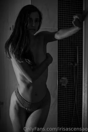Irisascensao OnlyFans Leaked Free Thumbnail Picture - #2Va5m07PsB