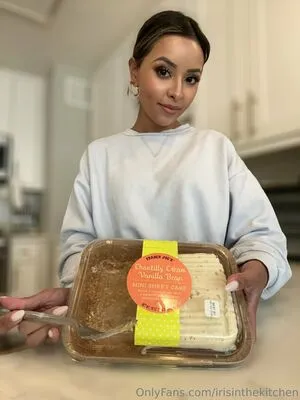 Irisinthekitchen OnlyFans Leaked Free Thumbnail Picture - #54jWZ5XXT0