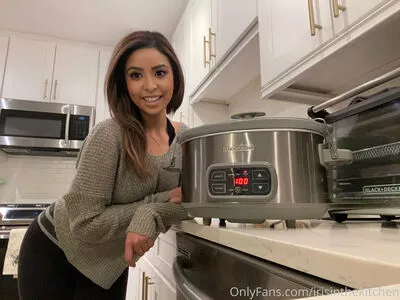 Irisinthekitchen OnlyFans Leaked Free Thumbnail Picture - #CqIc4A7iNE