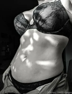 Irisreigns OnlyFans Leaked Free Thumbnail Picture - #SUILlZ6xKH