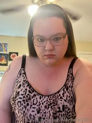 Irisselene03 OnlyFans Leaked Free Thumbnail Picture - #ttTQSmONgo