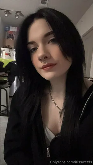 Irissweets OnlyFans Leaked Free Thumbnail Picture - #ryAwmwibGI