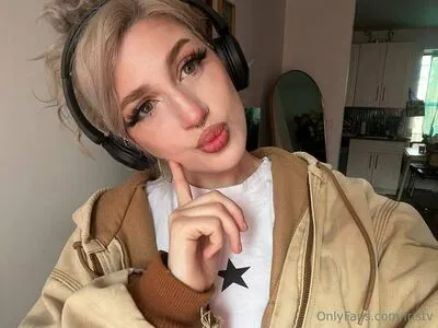 Iristv OnlyFans Leaked Free Thumbnail Picture - #11dF4pVPNv
