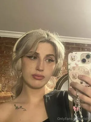 Iristv OnlyFans Leaked Free Thumbnail Picture - #Y2r4GvEs9M