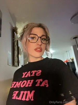 Iristv OnlyFans Leaked Free Thumbnail Picture - #YWvYOsQNDr
