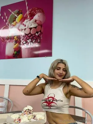 Iristv OnlyFans Leaked Free Thumbnail Picture - #cbnRArXPGI