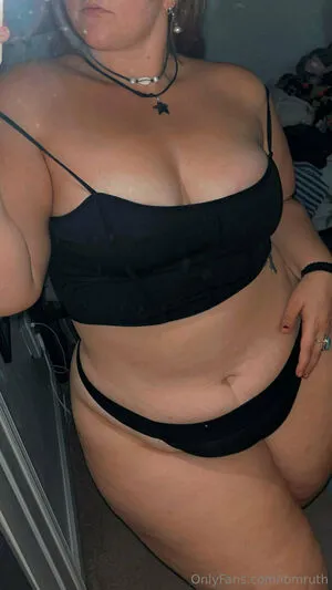Isa Belle OnlyFans Leaked Free Thumbnail Picture - #olOOWLWUDb
