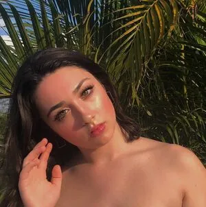 Isa Curry OnlyFans Leaked Free Thumbnail Picture - #A942ci4k7z