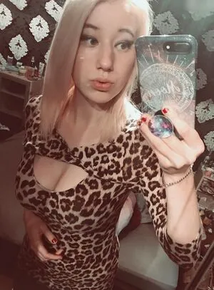 Isa Deadpool Girl OnlyFans Leaked Free Thumbnail Picture - #7Z5BrgLz8K