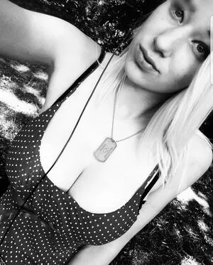 Isa Deadpool Girl OnlyFans Leaked Free Thumbnail Picture - #nXvik5RWVO