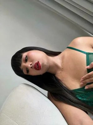 Isa Oelsi OnlyFans Leaked Free Thumbnail Picture - #WhoP9DAIw0