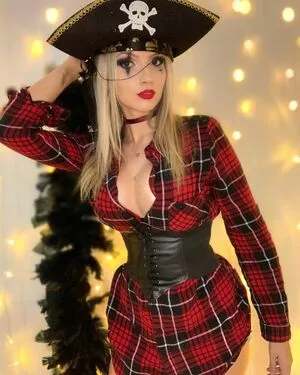 Isa Sudati OnlyFans Leaked Free Thumbnail Picture - #HKSRNmuJAz