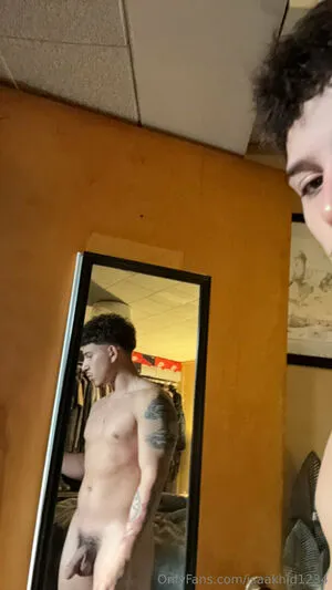 Isaakhid1234 OnlyFans Leaked Free Thumbnail Picture - #fi0b2o6AG7