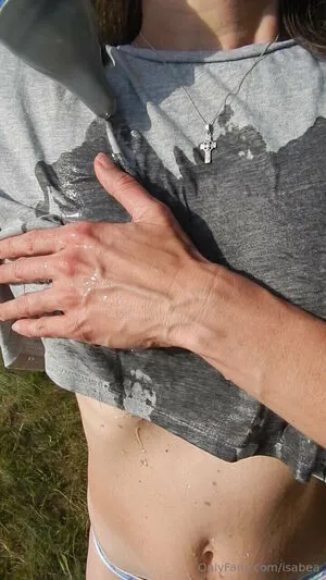 Isabea OnlyFans Leaked Free Thumbnail Picture - #a3wbjespBc